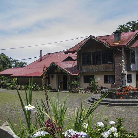 Hotel Chalet Tirol Эредия Экстерьер фото